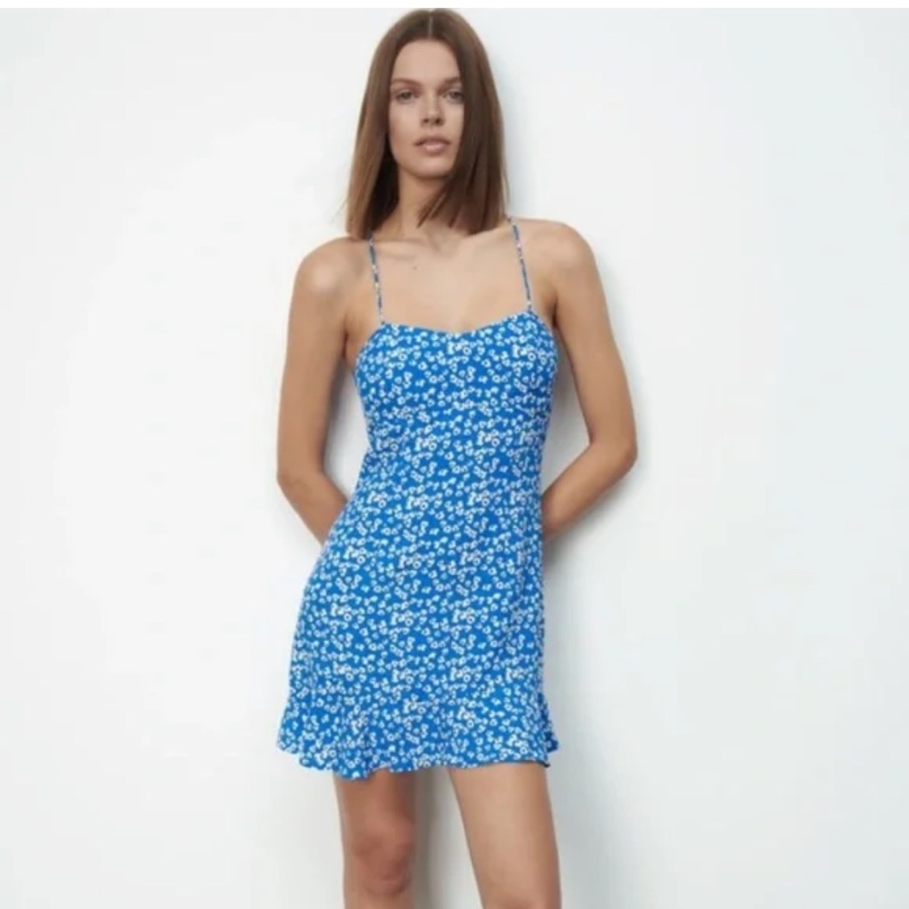 Zara Blue Mimi Ditzy Floral Print Plunge Neckline Dress